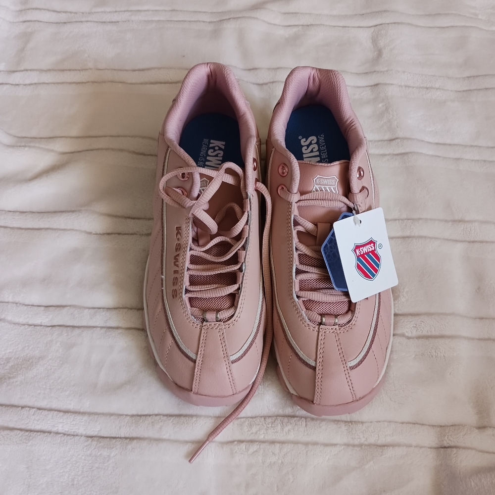 K-swiss (8) NWT